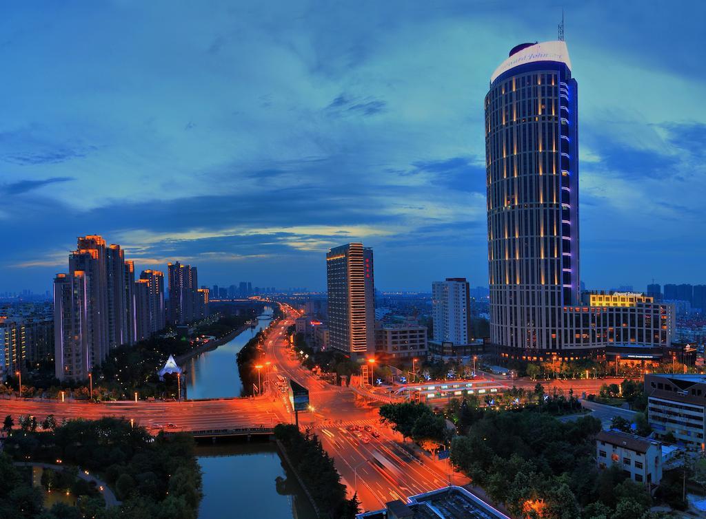 Howard Johnson Kaina Plaza Changzhou Changzhou  Dış mekan fotoğraf